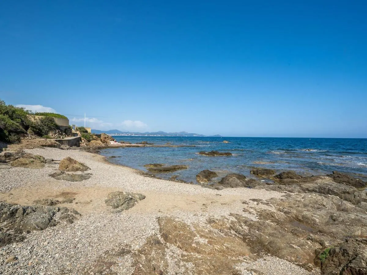 Holiday Home L'Escarpe Des Arbousiers By Interhome Saint Aygulf 0*,