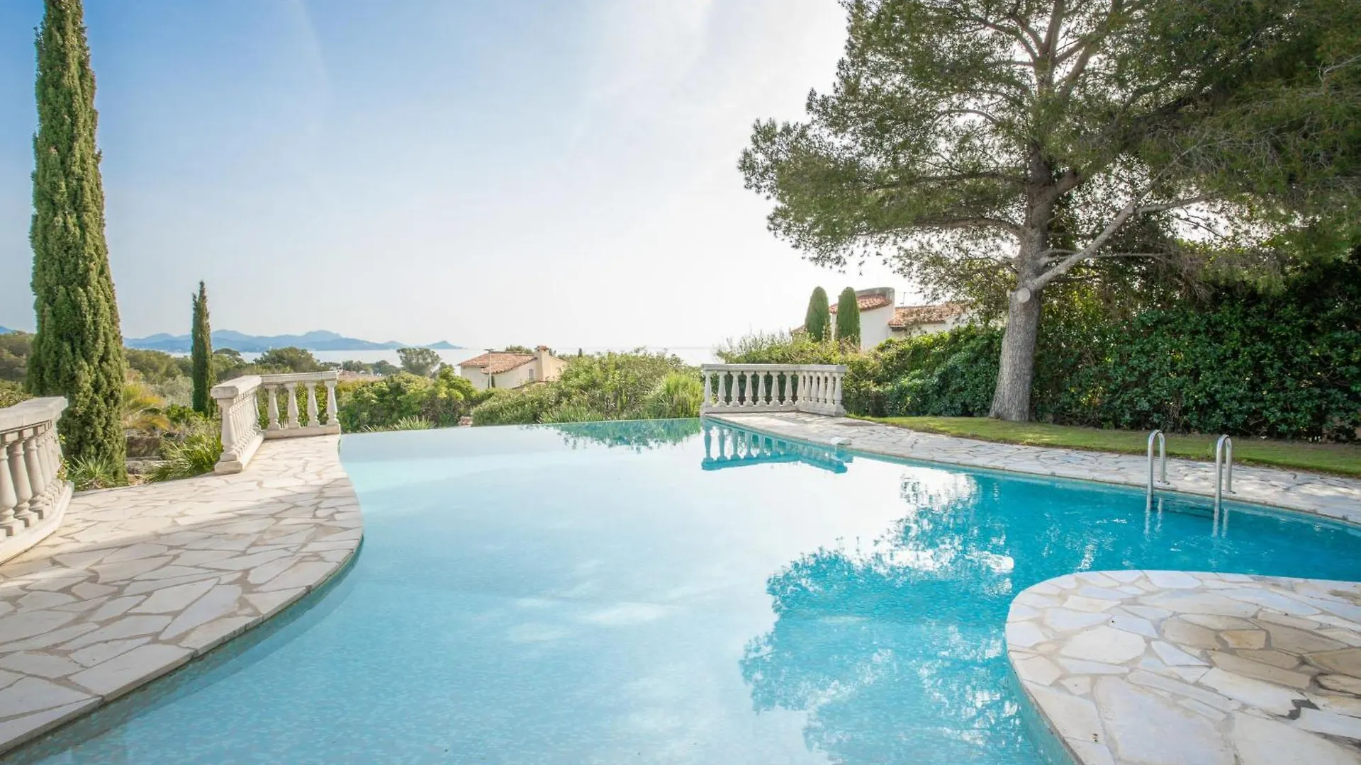 Holiday Home L'Escarpe Des Arbousiers By Interhome Saint Aygulf