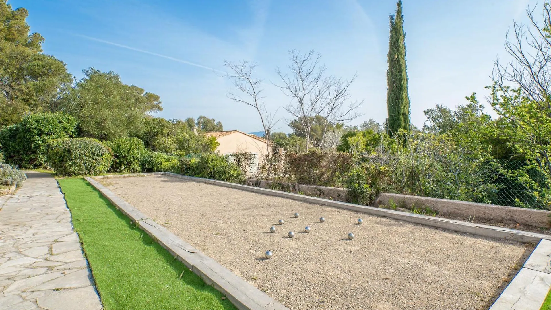 Holiday Home L'Escarpe Des Arbousiers By Interhome Saint Aygulf 0*,